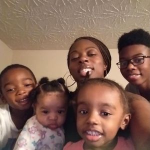 Meet your Posher, Krystal